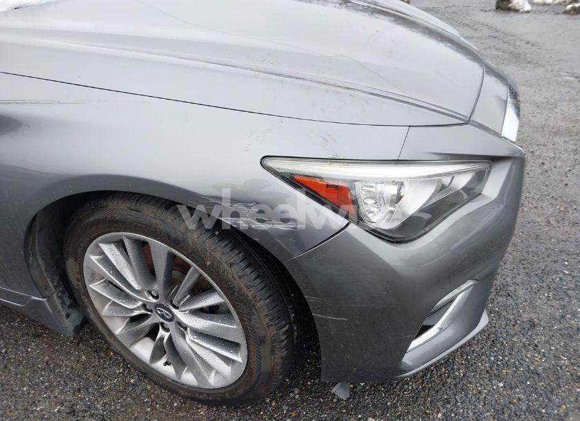 Photo 6 of 2018 Infiniti Q50 3.0T LUXE (VIN JN1EV7AR5JM437244)