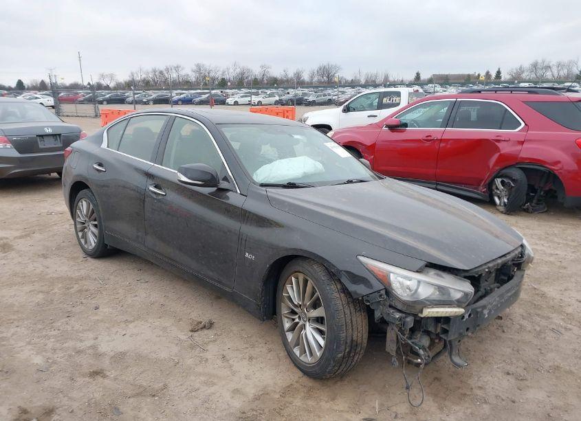 2018 Infiniti Q50 3.0T LUXE (VIN JN1EV7AR6JM434885) main photo