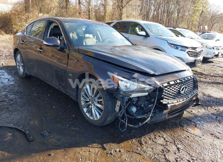 2018 Infiniti Q50 3.0T LUXE (VIN JN1EV7AR6JM436149) main photo