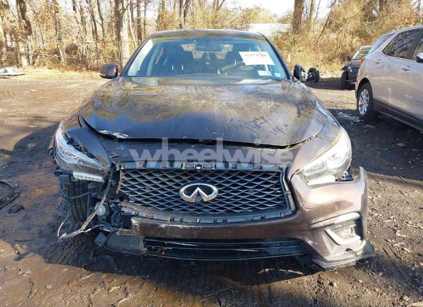 Photo 11 of 2018 Infiniti Q50 3.0T LUXE (VIN JN1EV7AR6JM436149)