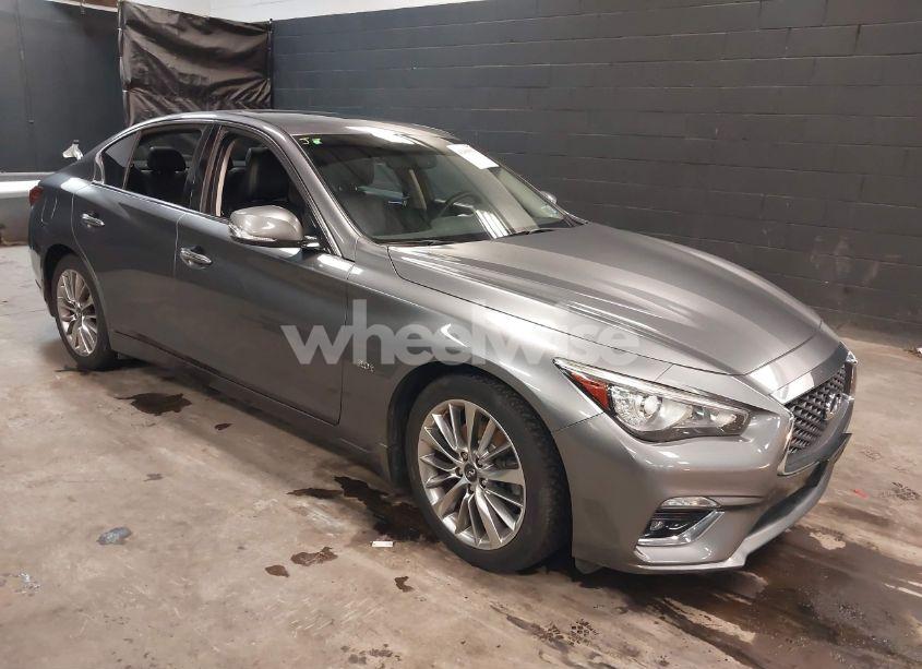 2018 Infiniti Q50 3.0T LUXE (VIN JN1EV7AR6JM444090) main photo
