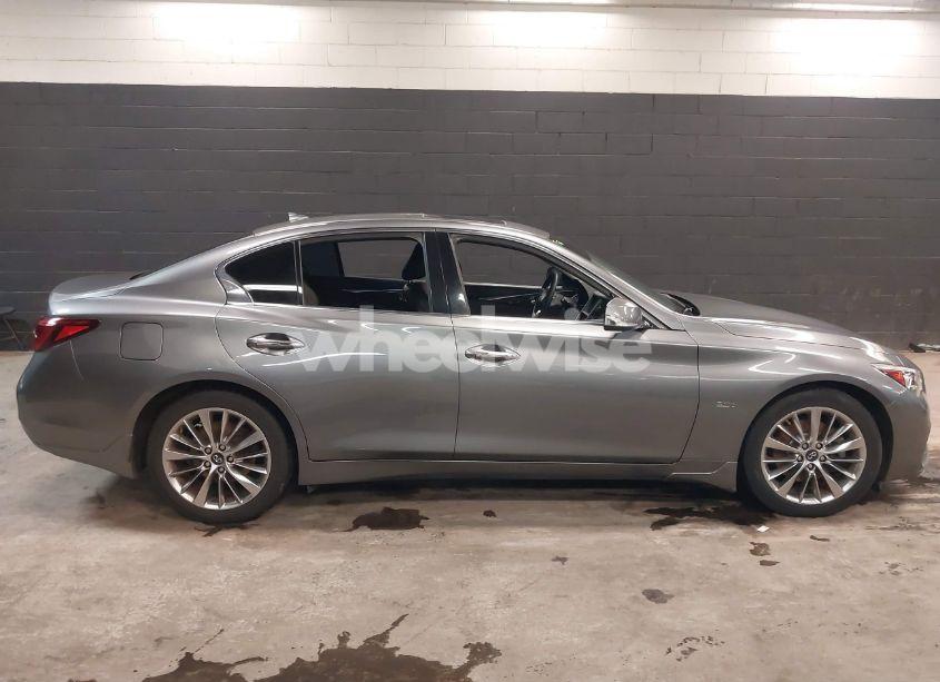 Photo 13 of 2018 Infiniti Q50 3.0T LUXE (VIN JN1EV7AR6JM444090)
