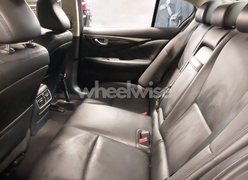 Photo 8 of 2018 Infiniti Q50 3.0T LUXE (VIN JN1EV7AR6JM444090)