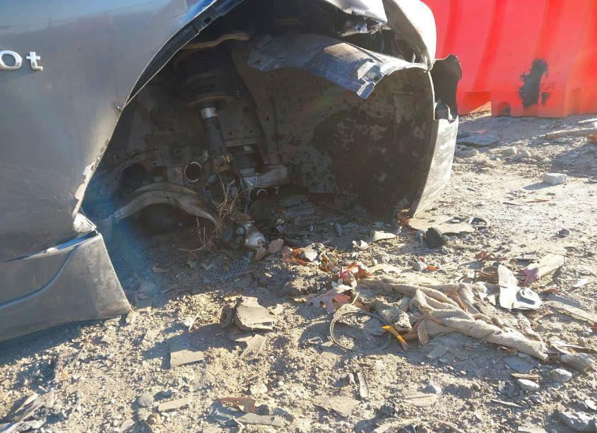 Photo 12 of 2018 Infiniti Q50 3.0T LUXE (VIN JN1EV7AR6JM611032)