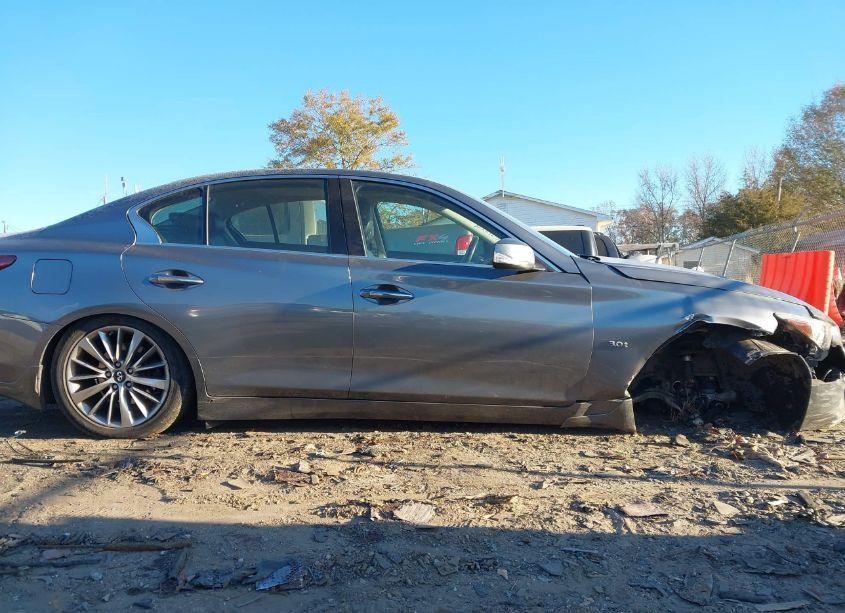 Photo 14 of 2018 Infiniti Q50 3.0T LUXE (VIN JN1EV7AR6JM611032)