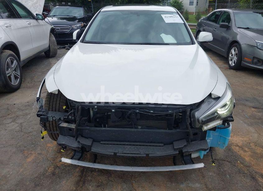 Photo 13 of 2018 Infiniti Q50 3.0T LUXE (VIN JN1EV7AR7JM430585)