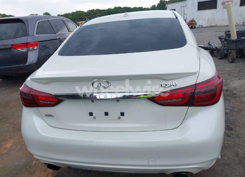 Photo 17 of 2018 Infiniti Q50 3.0T LUXE (VIN JN1EV7AR7JM430585)