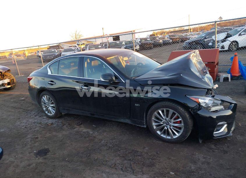 Photo 13 of 2019 Infiniti Q50 3.0T LUXE (VIN JN1EV7AR7KM556110)