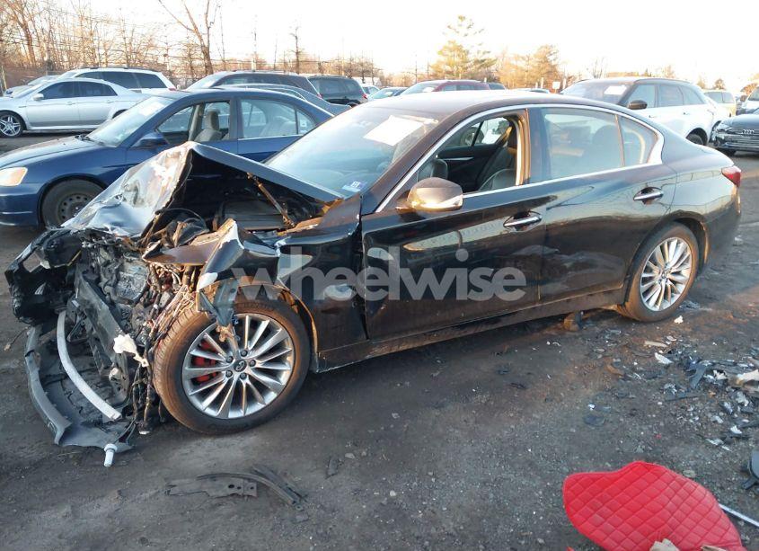 Photo 14 of 2019 Infiniti Q50 3.0T LUXE (VIN JN1EV7AR7KM556110)