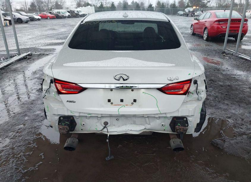 Photo 16 of 2018 Infiniti Q50 3.0T LUXE (VIN JN1EV7AR8JM431888)