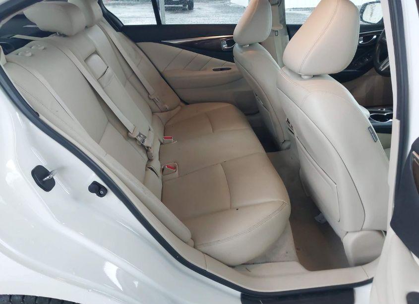 Photo 8 of 2018 Infiniti Q50 3.0T LUXE (VIN JN1EV7AR8JM431888)