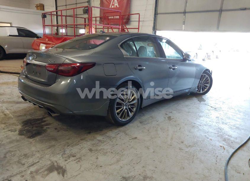 Photo 4 of 2018 Infiniti Q50 3.0T LUXE (VIN JN1EV7AR8JM433429)