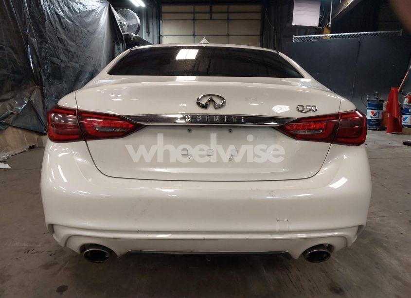 Photo 16 of 2018 Infiniti Q50 3.0T LUXE (VIN JN1EV7AR8JM440624)