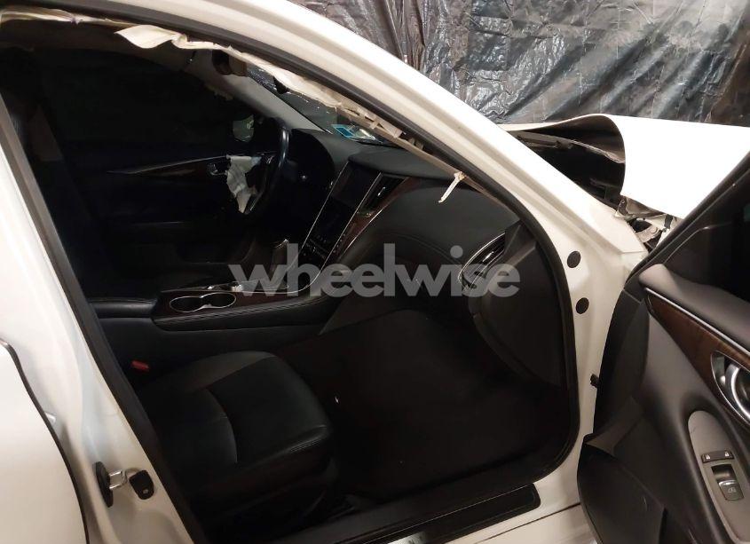 Photo 5 of 2018 Infiniti Q50 3.0T LUXE (VIN JN1EV7AR8JM440624)