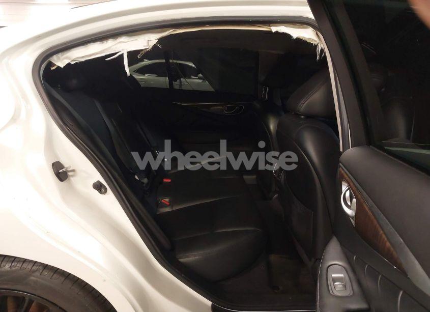 Photo 8 of 2018 Infiniti Q50 3.0T LUXE (VIN JN1EV7AR8JM440624)