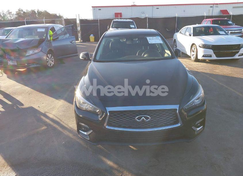 Photo 13 of 2018 Infiniti Q50 3.0T LUXE (VIN JN1EV7AR8JM440865)