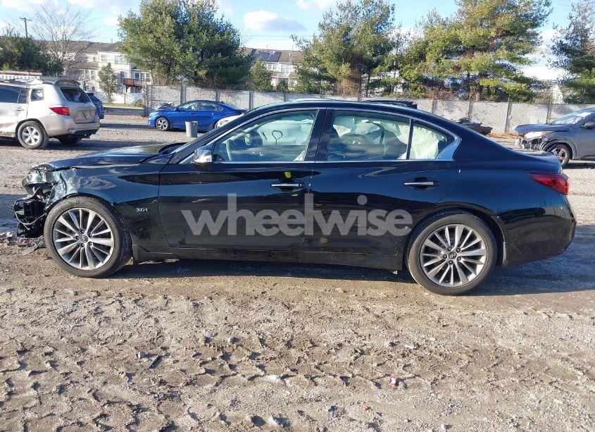 Photo 14 of 2018 Infiniti Q50 3.0T LUXE (VIN JN1EV7AR8JM610173)