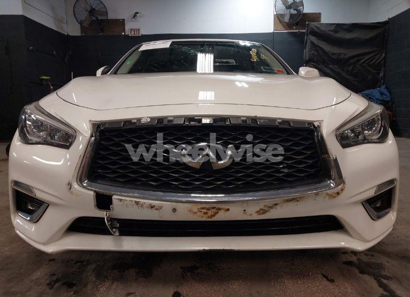 Photo 6 of 2018 Infiniti Q50 3.0T LUXE (VIN JN1EV7AR9JM433164)