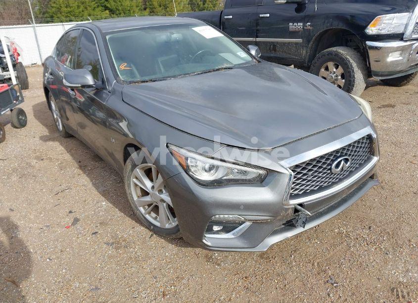2018 Infiniti Q50 3.0T LUXE (VIN JN1EV7AR9JM433438) main photo