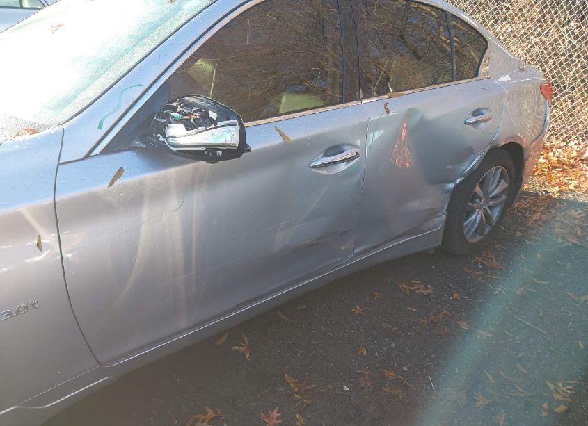 Photo 6 of 2017 Infiniti Q50 3.0T PREMIUM (VIN JN1EV7ARXHM832420)