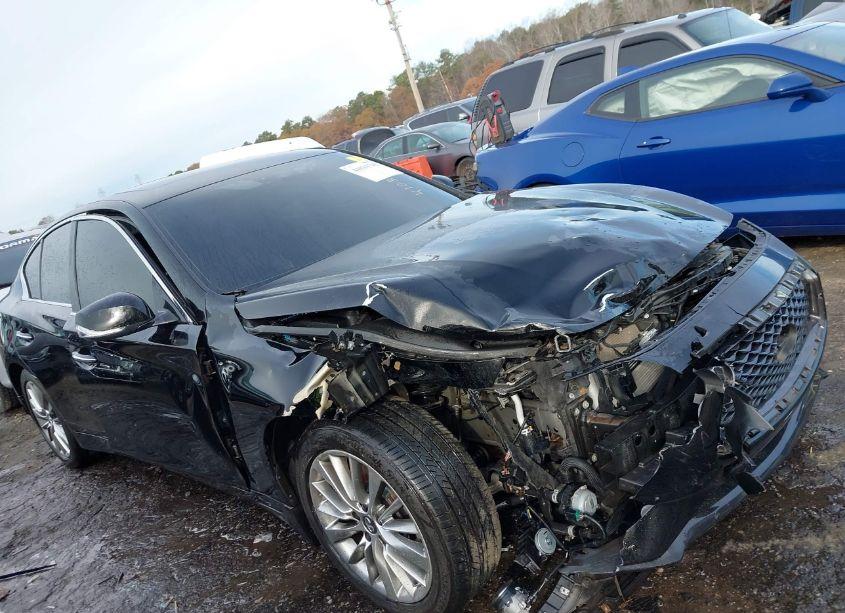 Photo 6 of 2018 Infiniti Q50 3.0T LUXE (VIN JN1EV7ARXJM432332)