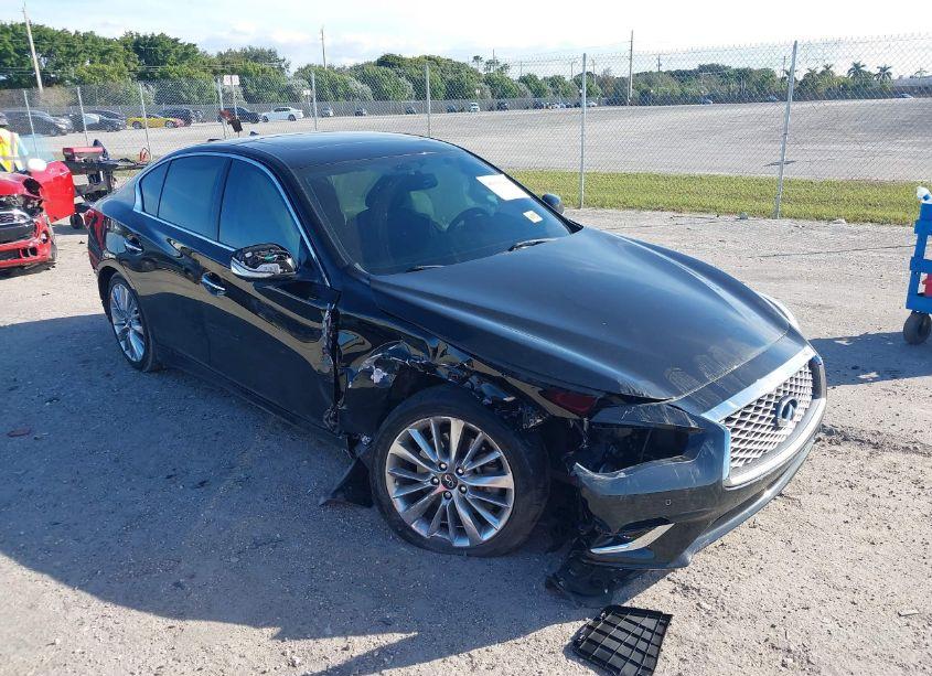2021 Infiniti Q50 LUXE (VIN JN1EV7BP0MM704646) main photo