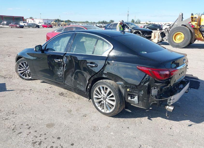 Photo 3 of 2021 Infiniti Q50 LUXE (VIN JN1EV7BP0MM704646)
