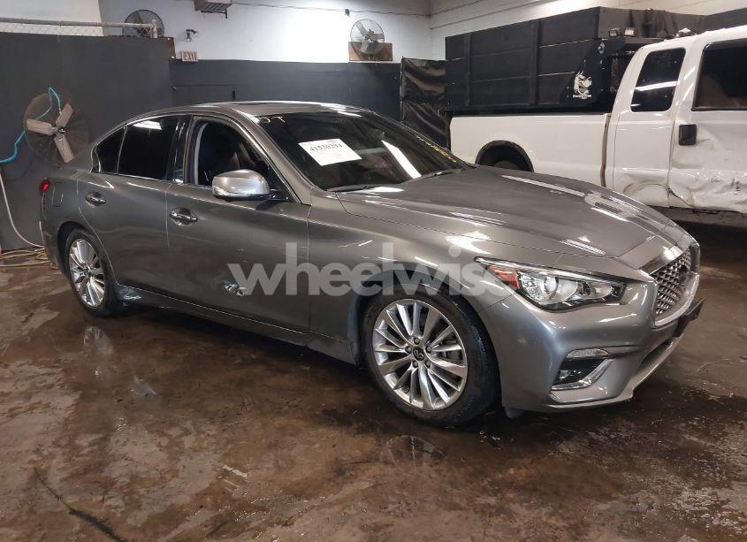 2021 Infiniti Q50 (VIN JN1EV7BP2MM707421) main photo