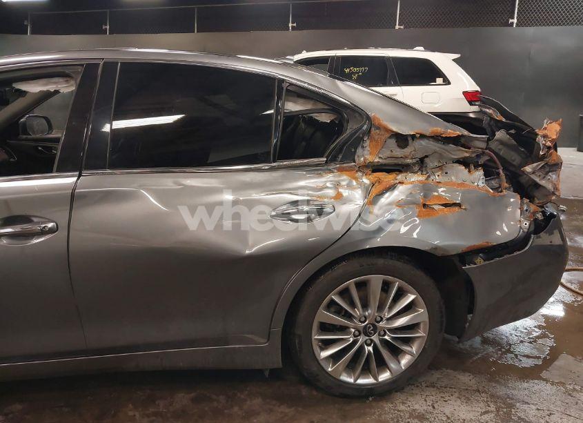 Photo 6 of 2021 Infiniti Q50 (VIN JN1EV7BP2MM707421)