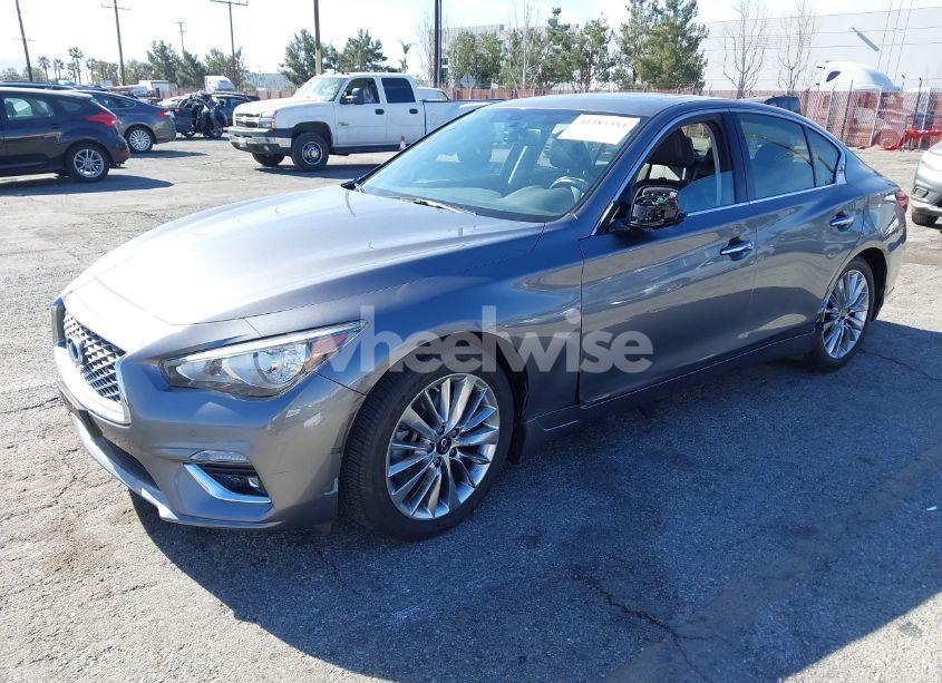 Photo 2 of 2021 Infiniti Q50 LUXE (VIN JN1EV7BP3MM701871)