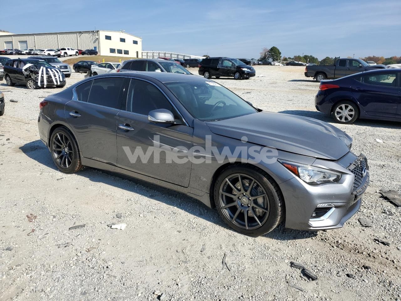 Photo 4 of 2022 INFINITI Q50 LUXE (VIN JN1EV7BP3NM311306)
