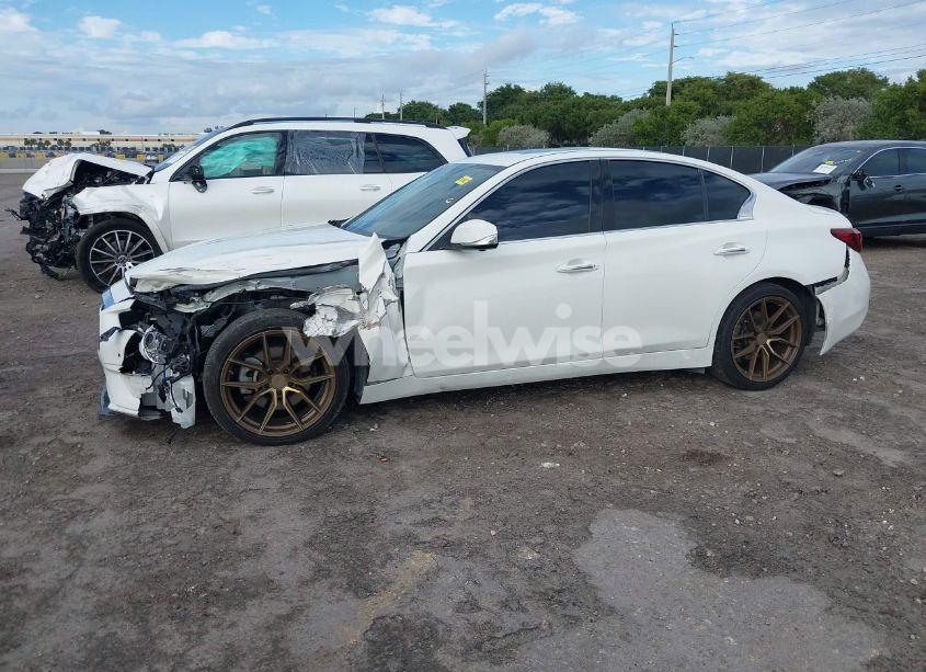 Photo 2 of 2021 Infiniti Q50 LUXE (VIN JN1EV7BP4MM703242)