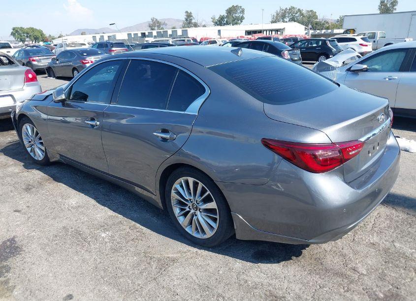 Photo 3 of 2021 Infiniti Q50 LUXE (VIN JN1EV7BP4MM705900)