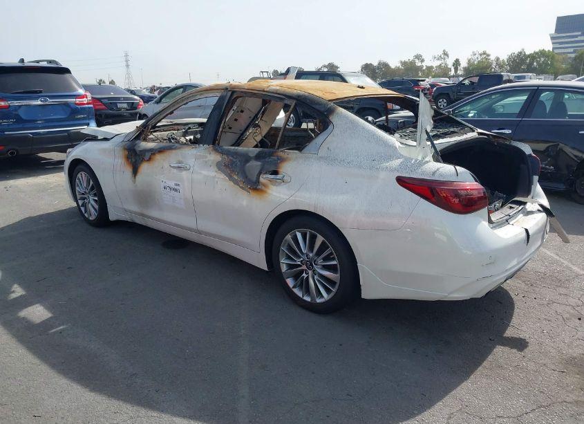 Photo 3 of 2021 Infiniti Q50 LUXE (VIN JN1EV7BP5MM700950)