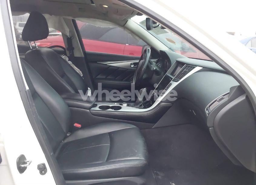 Photo 5 of 2021 Infiniti Q50 LUXE (VIN JN1EV7BP5MM703282)