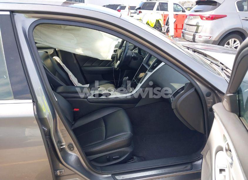 Photo 5 of 2021 Infiniti Q50 LUXE (VIN JN1EV7BP7MM707690)