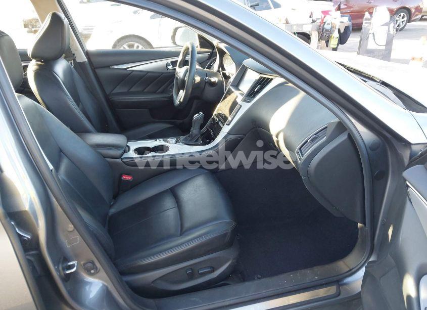 Photo 5 of 2021 Infiniti Q50 LUXE (VIN JN1EV7BP8MM706757)