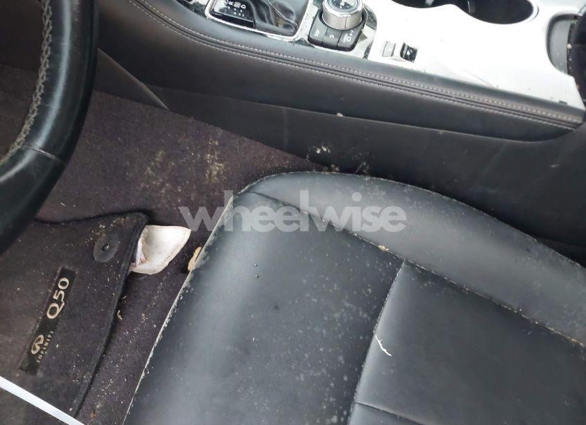 Photo 13 of 2021 Infiniti Q50 LUXE (VIN JN1EV7BP9MM700224)