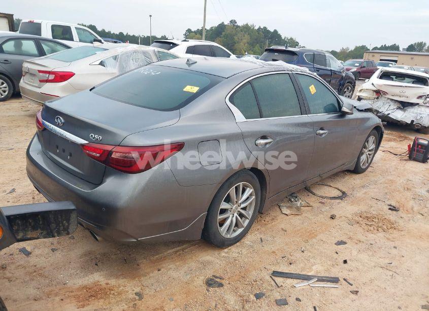 Photo 4 of 2021 Infiniti Q50 LUXE (VIN JN1EV7BP9MM700224)