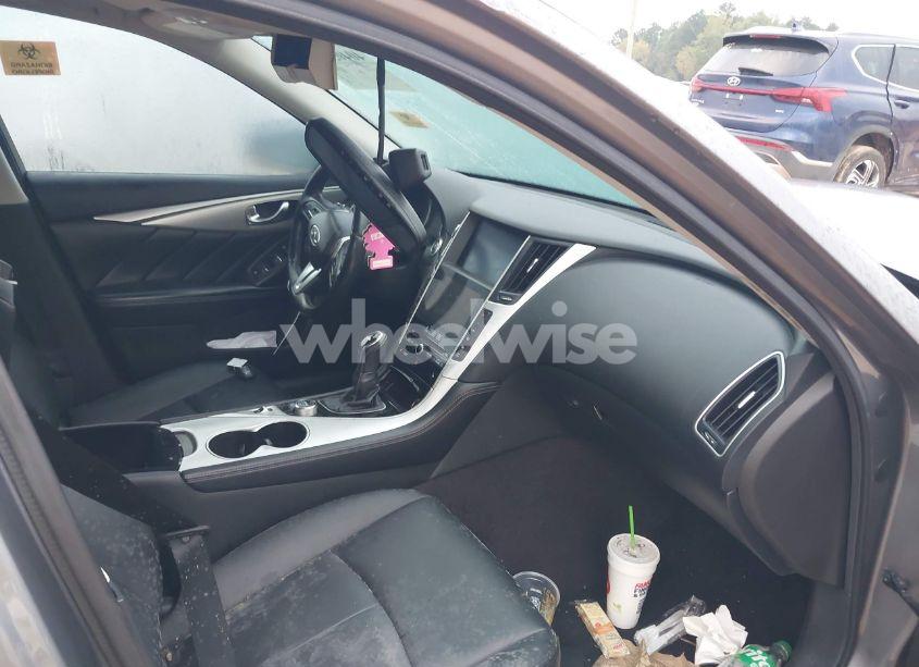 Photo 5 of 2021 Infiniti Q50 LUXE (VIN JN1EV7BP9MM700224)