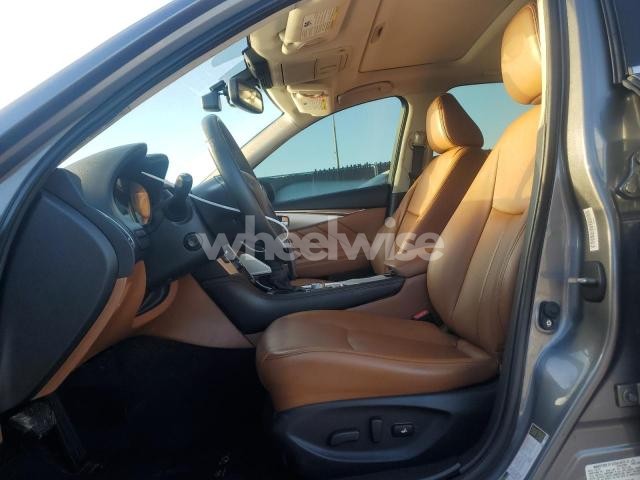 Photo 3 of 2024 INFINITI Q50 LUXE (VIN JN1EV7BP9RM600258)
