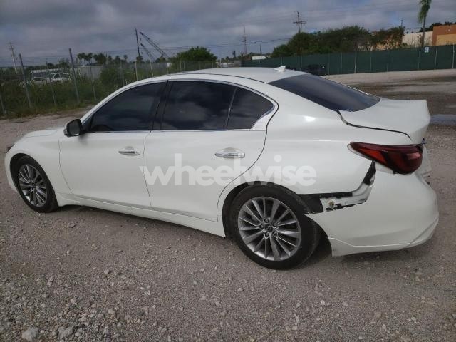 Photo 2 of 2024 INFINITI Q50 LUXE (VIN JN1EV7BP9RM600468)