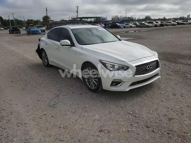 Photo 6 of 2024 INFINITI Q50 LUXE (VIN JN1EV7BP9RM600468)