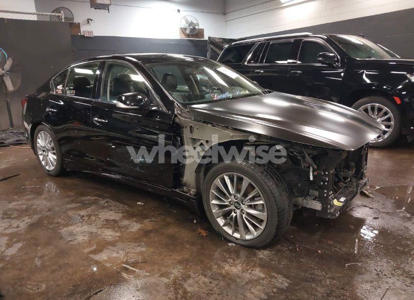 2021 Infiniti Q50 LUXE AWD (VIN JN1EV7BR2MM750352) main photo