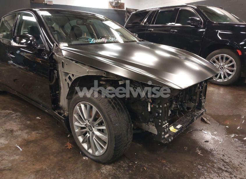 Photo 6 of 2021 Infiniti Q50 LUXE AWD (VIN JN1EV7BR2MM750352)