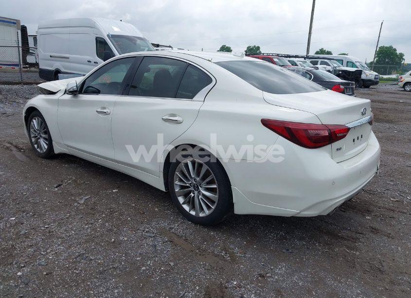 Photo 3 of 2021 Infiniti Q50 LUXE AWD (VIN JN1EV7BR3MM751283)