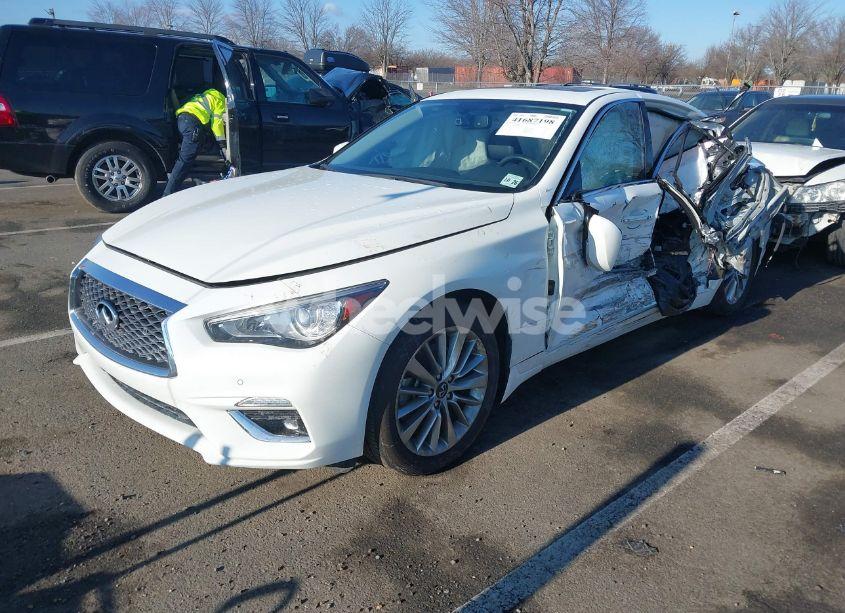 Photo 2 of 2021 Infiniti Q50 LUXE AWD (VIN JN1EV7BR9MM754818)