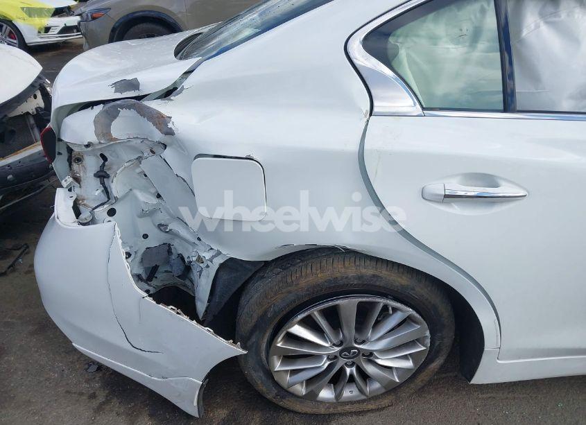 Photo 6 of 2021 Infiniti Q50 LUXE AWD (VIN JN1EV7BR9MM754818)