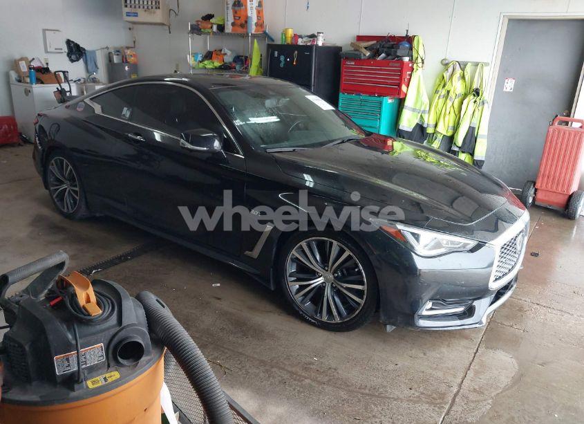 2018 Infiniti Q60 3.0T LUXE (VIN JN1EV7EK3JM340105) main photo
