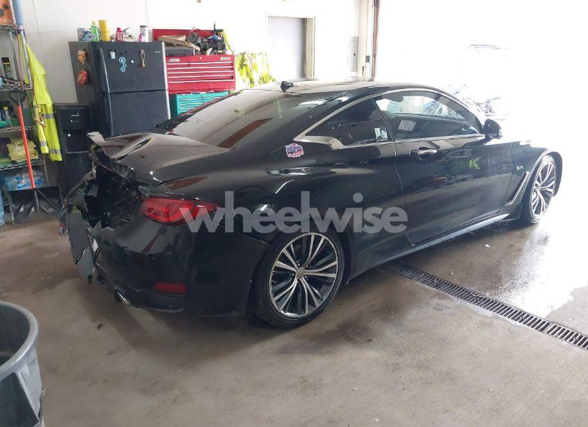 Photo 4 of 2018 Infiniti Q60 3.0T LUXE (VIN JN1EV7EK3JM340105)